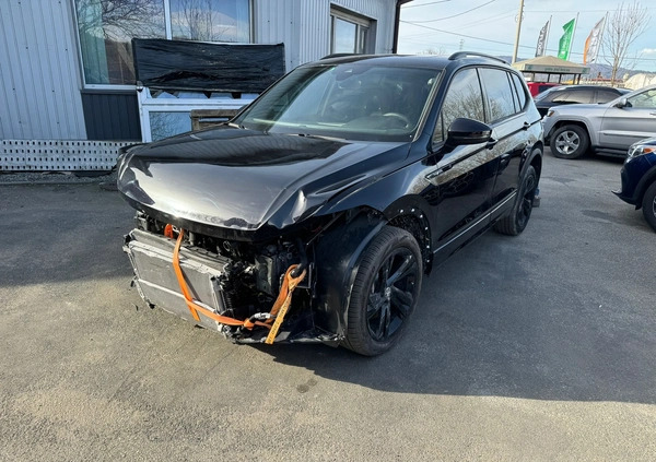 Volkswagen Tiguan Allspace cena 94900 przebieg: 5000, rok produkcji 2022 z Pobiedziska małe 379